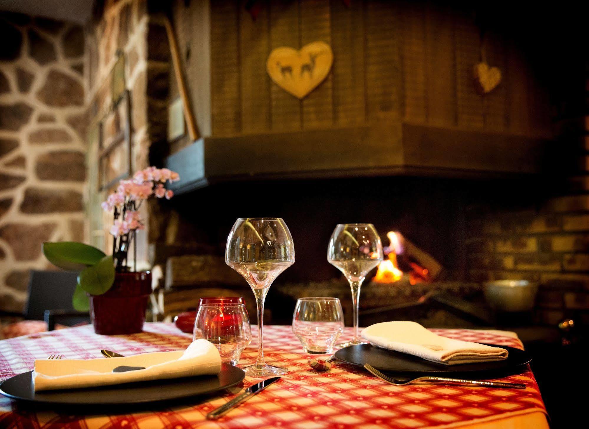 Domaine Du Haut Jardin Hotel & Chalets Spa Prive Rehaupal Buitenkant foto