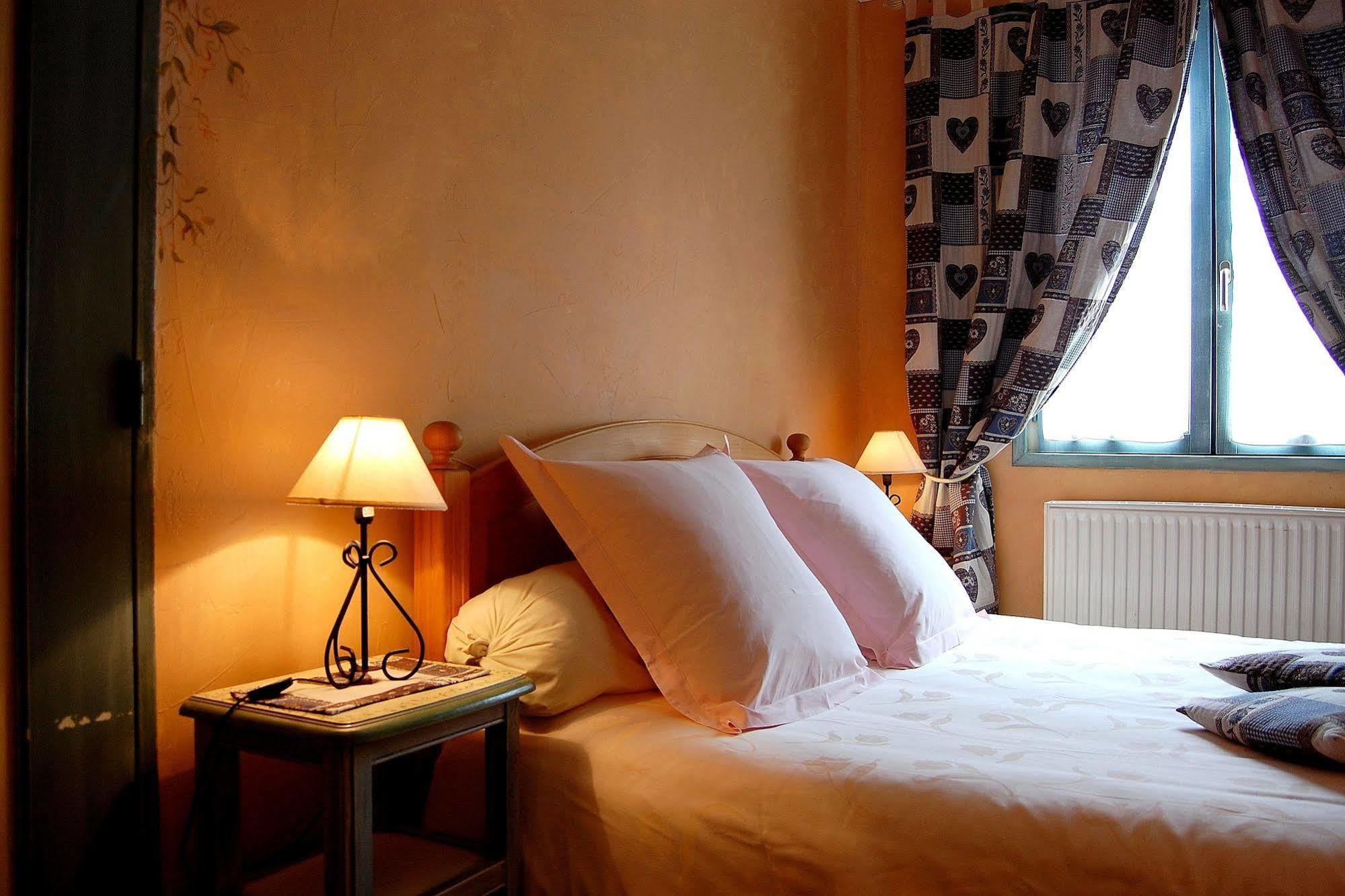 Domaine Du Haut Jardin Hotel & Chalets Spa Prive Rehaupal Buitenkant foto